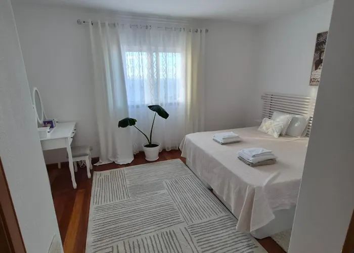 Lands Apartment Canico (Madeira)