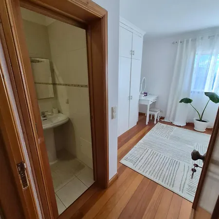 Lands Apartment